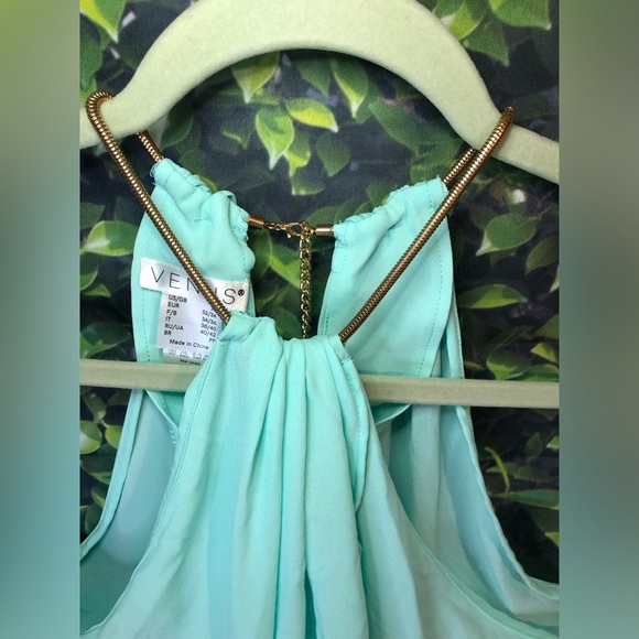 VENUS Aqua Top - Picture 4 of 16